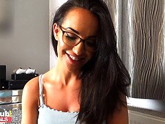 아마추어, 오랄섹스, 흑갈색 머리, 밀프, 현실, 분출, 문신, 장난감들