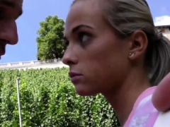 Blondi, Suihinotto, Aisankannattaja, Takaapäin, Eurooppalainen, Rankka, Näkökulma pov, Todellisuus