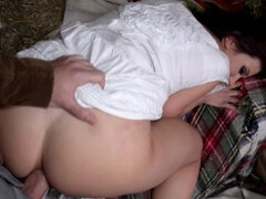 Anal, Kukk suging, Skole, Kjole, Naturlige bryster, Sko, Sokker, Tattovering