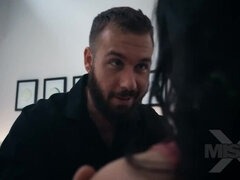 18 let, Kuřba, Brunetka, Stříkání spermatu, Na pejska, Erotika, Drsné akce, Teenka