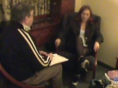 Gorge profonde, Seins naturels, Rousse roux, Adolescente