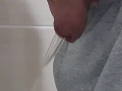 18 let, Gay, Pissing, Různé pohledy, Vyhublá, Sólo, Teenka