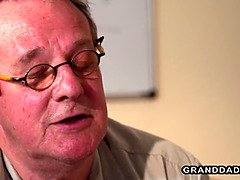 18 años, Cunnilingus, Mamada, Morena, Papá, Abuelo, Hd, Adolescente