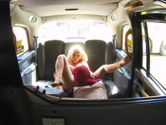 Auditie, Blond, Brits, Auto, Seksspeelgoed, Naakt, Strippen, Speelgoed