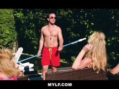 Iso kulli, Isot tissit, Rintava, Puuma, Nnm, Kotirouva, Luonnolliset tissit, Vaimo