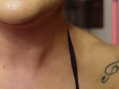 Amateur, Américain, Gros cul, Brunette brune, Fille latino, Solo, Tatouage