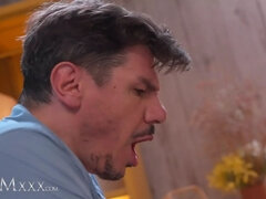 Veľké kozy, Blondína, Kuřba, Českej, Hd, Milf  mčbp, Jačania, Švédska rojka