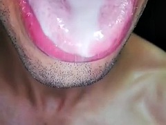Amatoriale, Anale, Asiatica, Leccata di culo, Crossdresser, Facciale, Gay, Baciando