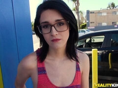 Culo, Pompino, Brunetta, Da dietro, Sega, Rasata, Strippaggio, Tette