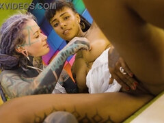 Любители, Блондинки, Собачьи, Пальцем, Оргазм, Пирсинг, Тощие, Тату