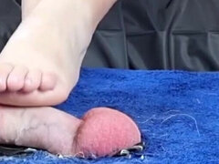 Любители, Парочка, Женское доминирование, Фут фетиш, Дрочка ногами, Домашнее видео, Наказание, Носки