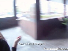 Ondó fröcskölés, Európai, Nagylány, Poharak, Természetes, Nuni, Vékony, Begyek