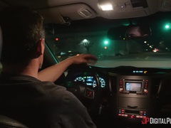 Жопа, Блондинки, Лесбиянка, Мастурбация, Натуральные сиськи, В офисе, Реалити, Сиськи