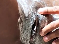 Smuk, Sort, Britisk, Par, Fod fetish, Bad, Teenager, Bryster