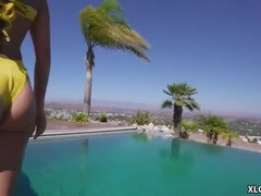 Zadek, Velké péro, Bondáž, Creampie, Dávení penisem, Vlasaté, Honění, Přírodní