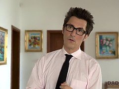 Spálne, Otec, Priateľka, Hd, Nudistkou, Zvedená, Sprcha, Teenka