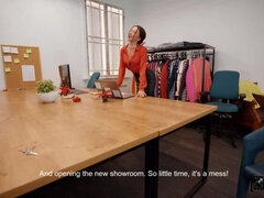 Grosse titten, Braunhaarige, Hundestellung, Fingern, Muschi, Russisch, Rock, Titten