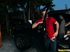 Американки, Минет, Измена, Семяизвержение, Дилдо, Сперма на лице, На природе, Киски