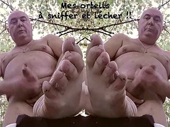 6 Fat pig punk and stinky feet in the forest to TECHNO music!