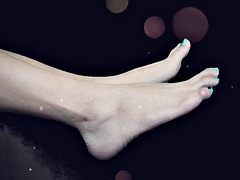 Foot massage ends with cum filled toes