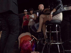 Bondage disciplin sadomasochisme, Trældom, Dobbelt anal, Kvinde, Ydmidelse, Offentlig, Straf, Snugkigger