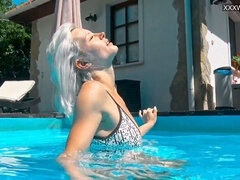 Angie bikini nude, female body builder pregnant, sex under water