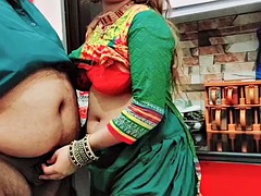 Desi wife has real sex with husbands friend with clear Hindi audio - Hot Talking