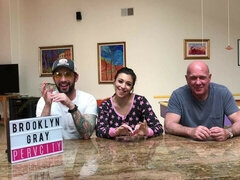 Grande cazzo, Pompino, Da dietro, Tette naturali, Rasata, Magra, Ragazza, Tette