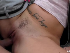 Frau, Hardcore, Küssen, Leder, Natürlich, Natürlichen titten, Nackt, Muschi