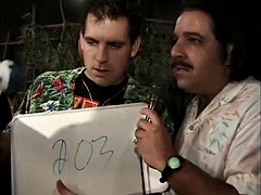 Amateur, Gros seins, Sucer une bite, Partouze, Groupe, Hard, Mère que j'aimerais baiser, Actrice du porno