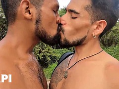 PAPI - Benjamin and Damian take a romantic walk before stopping for a passionate make-out and feeling each others hard cocks