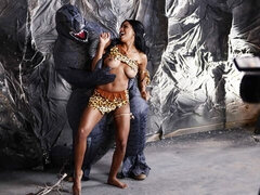 Duży tyłek, Duży kutas, Obciąganie, Brunetka, Styl na pieska, Ciemna karnacja, Chudy, Nastolatki