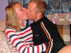 항문, 침실, 큰 음경, 오랄섹스, 도기스타일, 자연의 가슴, 청소년, 젖가슴