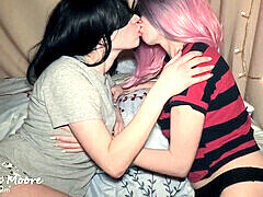 Amatéři, Kuřba, Homemade, Líbání, Sestra, Švédská rojka