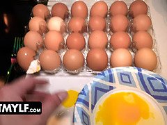 Минет, Постарше, Семяизвержение, Мастурбация, Милф, От первого лица, Кричащие, Мачеха