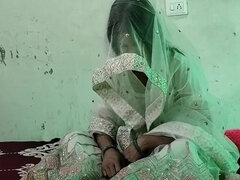 Big booty Indian is getting fucked on her honeymoon