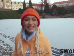 Monumentális dákó, Biszexuális, Felszarvazott, Európai, Elsö alkalom, Kőkemény, Hd, Nézőpont