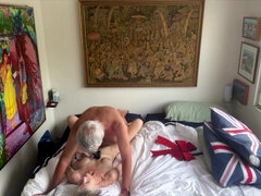 Любители, Американки, Парочка, Европейки, Поцелуи