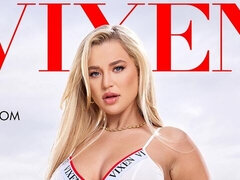 Stor røv, Stor pik, Store bryster, Blondine, Pik sutte, Hundestilling, Mor jeg gerne vil kneppe