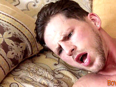 Barebacked and culo tongued man jerks off