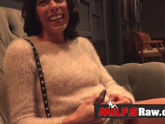 Gros seins, Tir de sperme, Hard, Mature, Mère que j'aimerais baiser, Seins naturels, Adolescente, Nénés