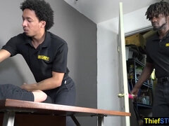 Anal, Cul, Grosse bite, Sucer une bite, Interracial, Réalité, Plan cul à trois, Uniforme