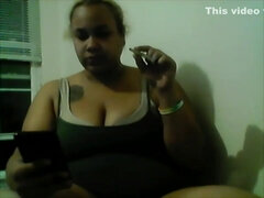 Amateur, Cul, Belle grosse femme bgf, Gros cul, Femelle, Pov, Fumer, Webcam