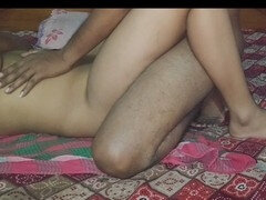 18, Perseestä suuhun, Biseksuaali, Suihinotto, Nainen, Ensimmäinen kerta, Intialainen