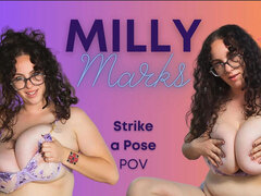 Bbw, Brunetka, Fetiš nôh, Okuliare, Vlasatej, Mamina, Prirodzené prsia, Sólo