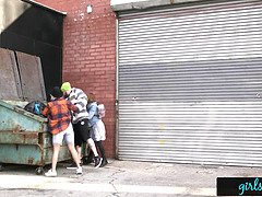 Μεγάλα βυζιά, Ξανθιά, Μελαχροινή, Μαλλιαρός, Ηδ, Λεσβία, Φυσικά βυζιά, Έφηβος