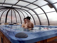 Biquine, Morena, Papai, Hardcore, Beijar, Lambendo, Piscina, Adolescente