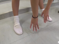 Amatéři, Asijské, Zadek, Kotě, Kuřba, Na obličej, Footjob, Teenka