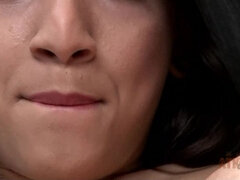 Peitos grandes, Negroa, Piercing, Xoxota, Raspar depilar, Magrinha, Tetas