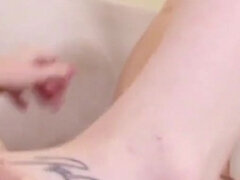 Américain, Mignonne, Lesbienne, Rousse roux, Strapon, Tatouage